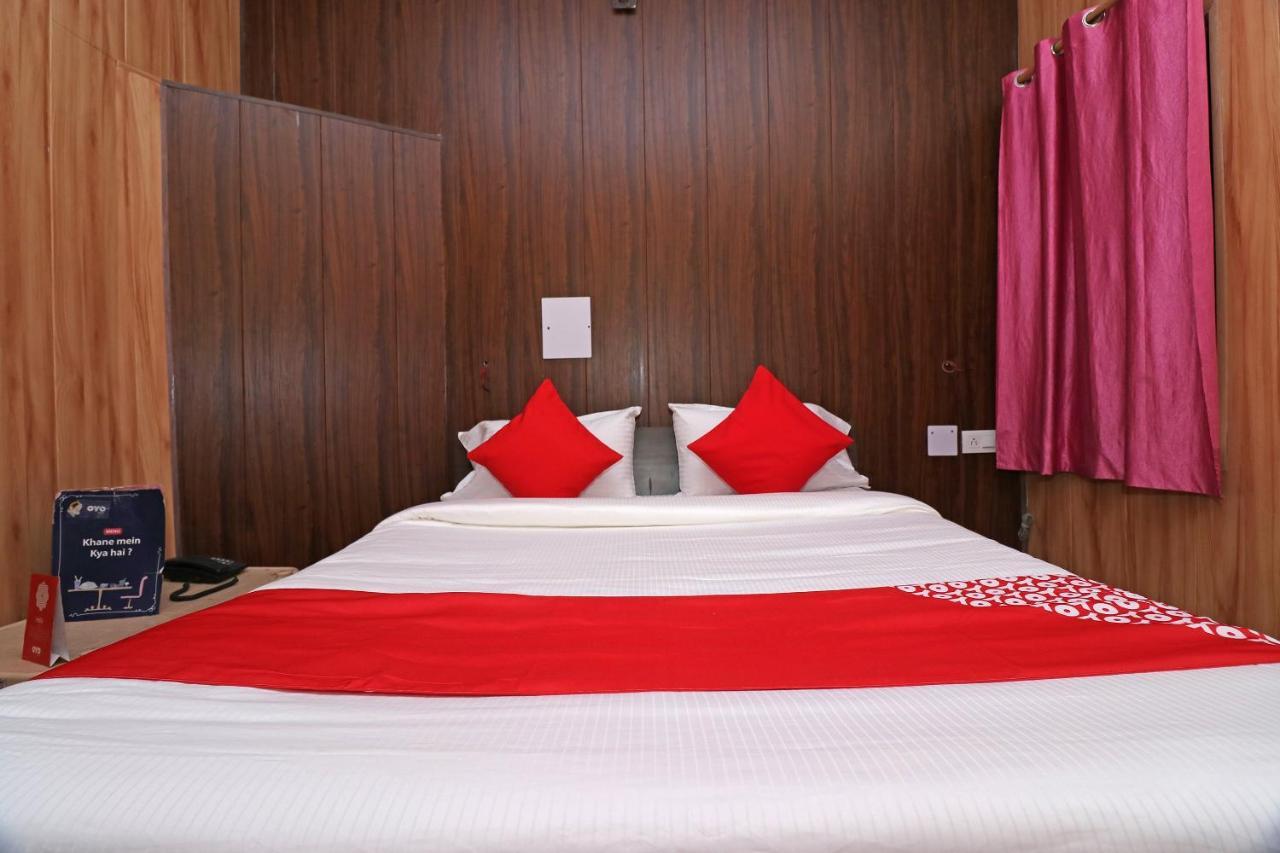 מלון Mirzāpur Oyo 27750 Bhagwati Residency מראה חיצוני תמונה