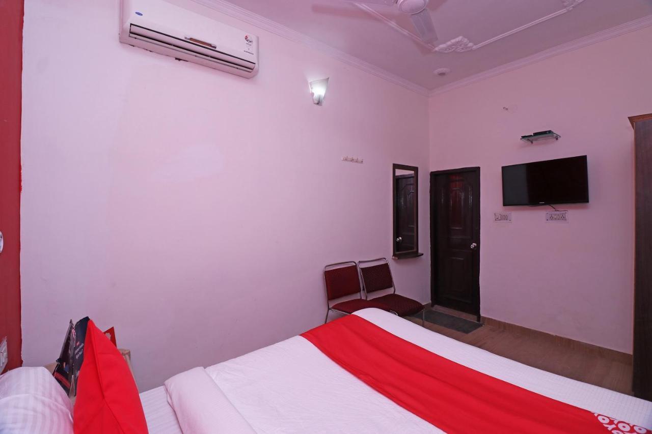 מלון Mirzāpur Oyo 27750 Bhagwati Residency מראה חיצוני תמונה